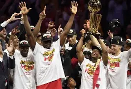 包含多伦多猛龙内部会议纪要流出：集结日绝杀压哨，欧篮联使命明确，更衣室氛围转暖的词条-澳门娱乐平台